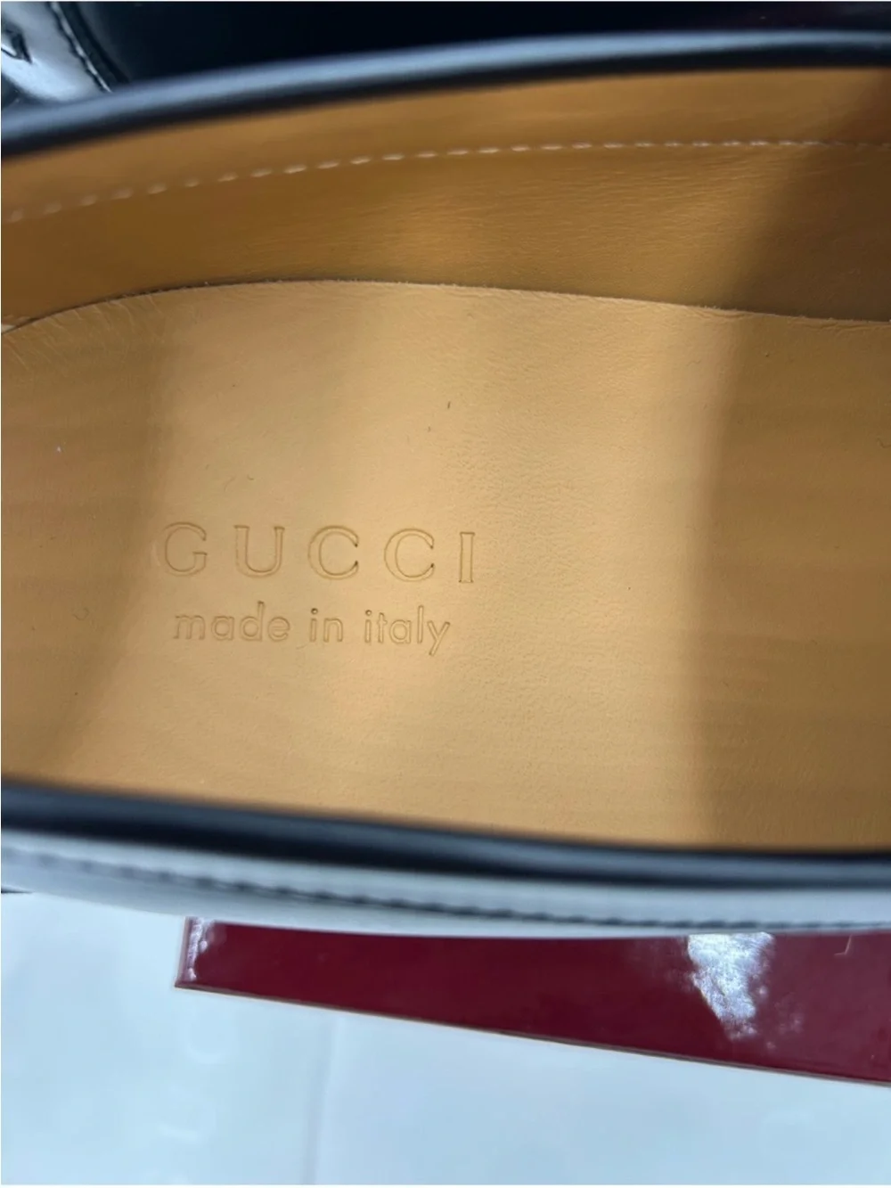 Men’s Gucci horse bit leather loafer size 10.5 fits 11 US made in Italy